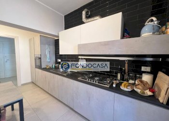 cucina semiabitabile - Three-room apartment via pietro tacca, Carrara - photo 8