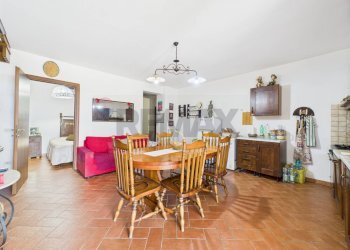 Sala da pranzo - Casa semi indipendente Via dello Scopiglieto, Formello - foto 23