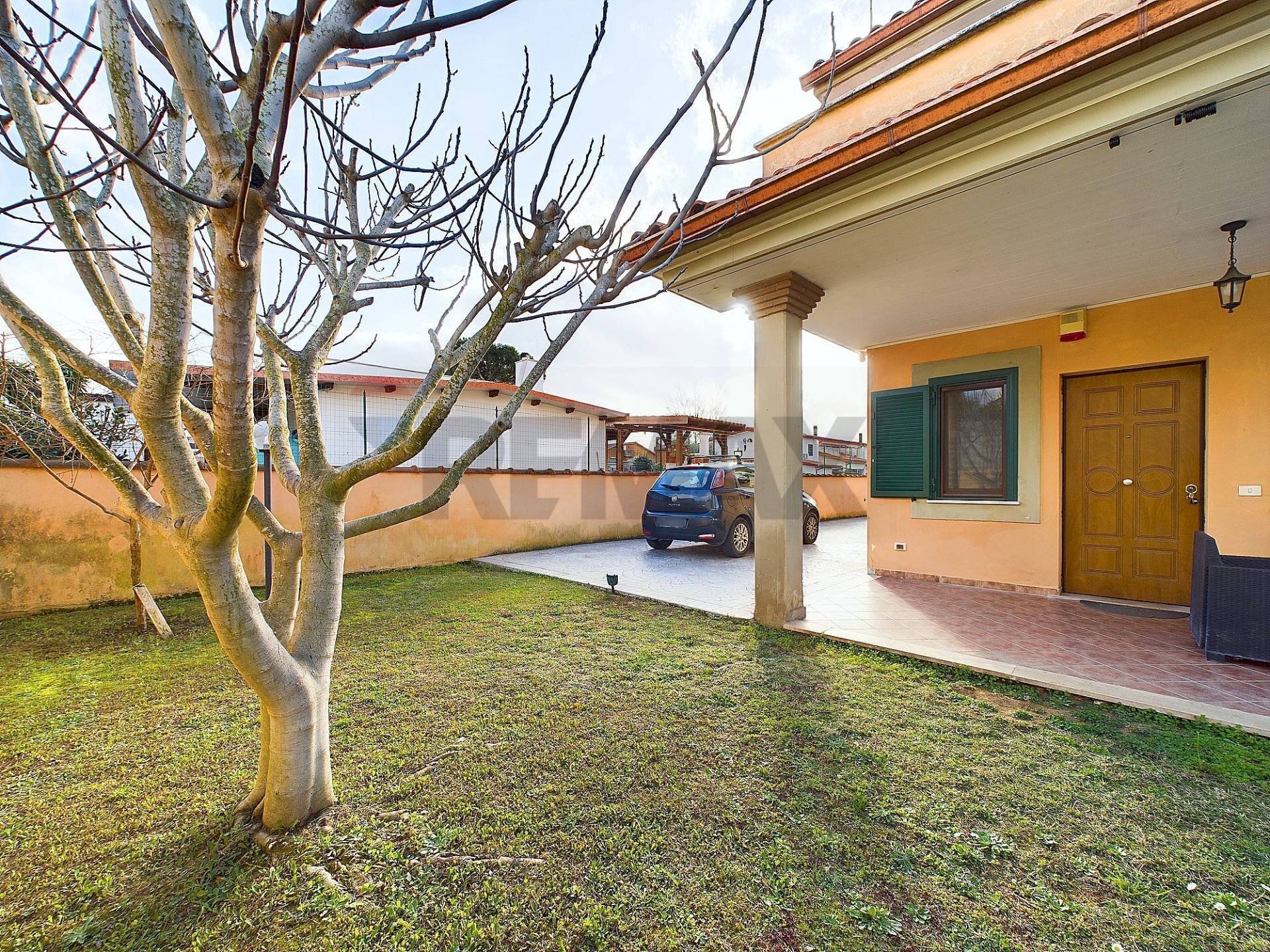 Giardino - Villa a Schiera Ardea - foto 2