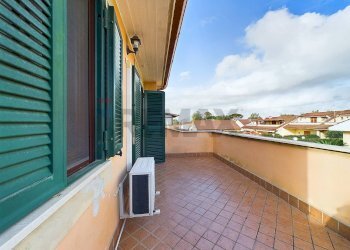 Balcone - Villa a Schiera Ardea - foto 13