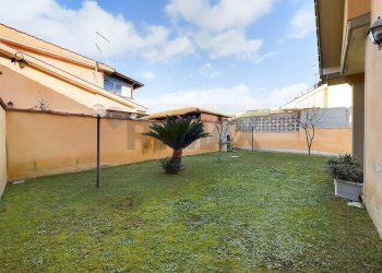 Giardino - Villa a Schiera Ardea - foto 28