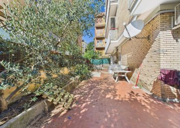 Terrazza - Trilocale Via Ottavio Assarotti
 
20, Roma - foto 28