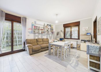 Sala da pranzo - Trilocale Formello - foto 16