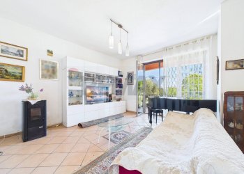 Soggiorno - Villa via fantauzzo
 
20, Mazzano Romano - foto 7