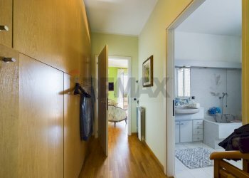 Hall / corridoio - Villa Campagnano di Roma - foto 21