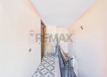 Hall / corridoio - Trilocale VIA ROMA
 
62, Formello - foto 16