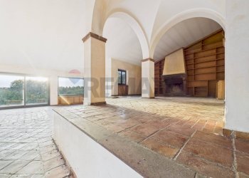 Terrazza - Villa strada delle boccette
 
3, Campagnano di Roma - foto 5