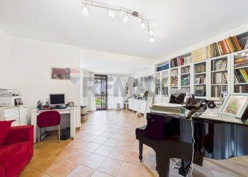 Ufficio - Villa a Schiera Viale Oceania
 
1, Formello - foto 16