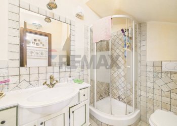 Bagno - Villa a Schiera VIA TERRE DI BETTONA
 
6, Formello - foto 15