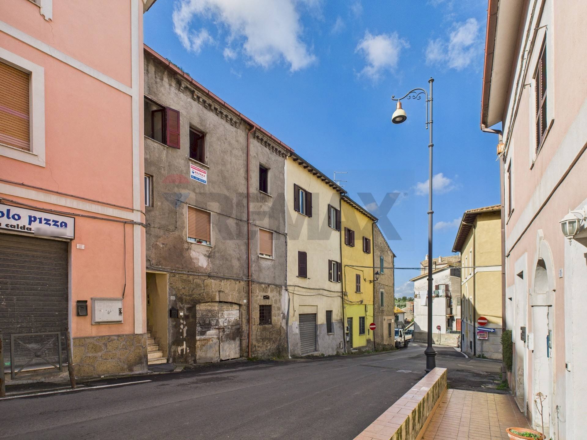 Edificio all\'aperto - Trilocale Via Romana
 
6, Magliano Romano - foto 2