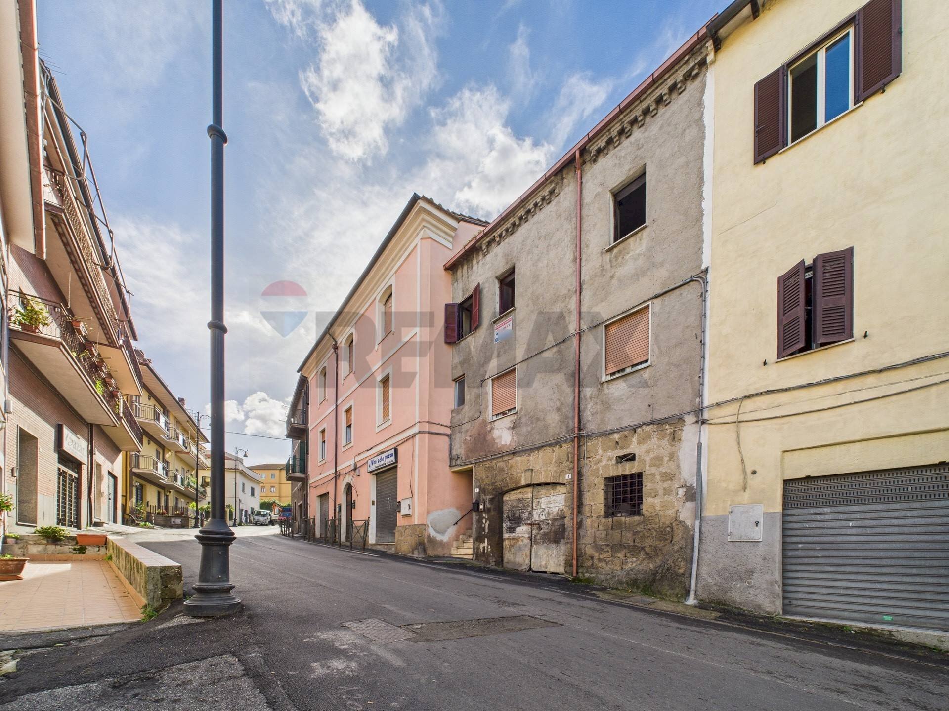 Edificio all\'aperto - Trilocale Via Romana
 
6, Magliano Romano - foto 3