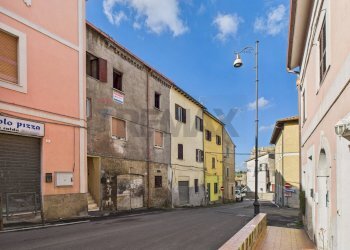 Edificio all\'aperto - Trilocale Via Romana
 
6, Magliano Romano - foto 2