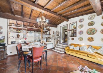 Sala da pranzo - Villa Via del Praticello Alto
 
22, Formello - foto 18