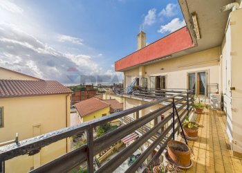 Balcone - Quadrilocale Via Della Stazione Di Cesano
 
468, Roma - foto 2