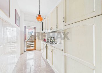 Cucina - Quadrilocale Via Della Stazione Di Cesano
 
468, Roma - foto 10