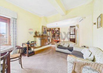 Sala da pranzo - Quadrilocale Via Della Stazione Di Cesano
 
468, Roma - foto 20