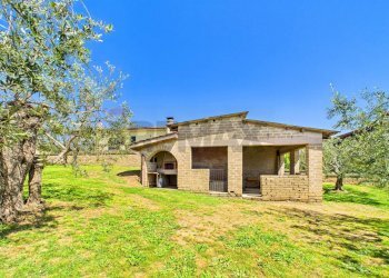 Casa all\'aperto - Quadrilocale via montefiore
 
20, Formello - foto 2