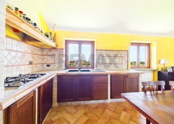 Cucina - Trilocale via montefiore 20, Formello - foto 10