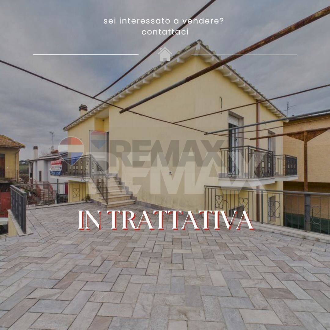 Terrazza - Three-room apartment Via Valle del Bosco
 
42, Roma - photo 1