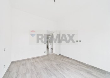 Stanza vuota - Three-room apartment Via Valle del Bosco
 
42, Roma - photo 9