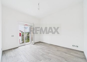 Stanza vuota - Three-room apartment Via Valle del Bosco
 
42, Roma - photo 16