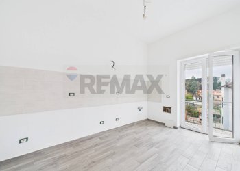 Stanza vuota - Three-room apartment Via Valle del Bosco
 
42, Roma - photo 20