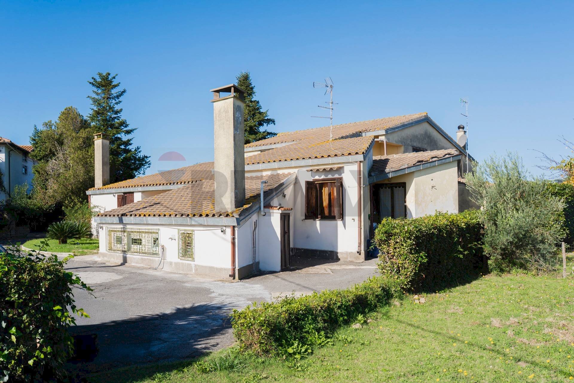 Casa all\'aperto - Casa semi indipendente VIA DELLA BANDITA
 
10, Formello - foto 2