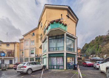 Edificio all\'aperto - Bilocale Via Martiri D'Ungheria, Formello - foto 1