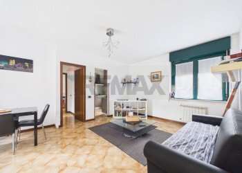 Sala da pranzo - Bilocale Via Martiri D'Ungheria, Formello - foto 3