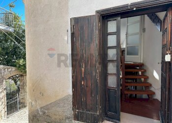 Scale - Casa indipendente Via San Rocco
 
20, Scontrone - foto 4