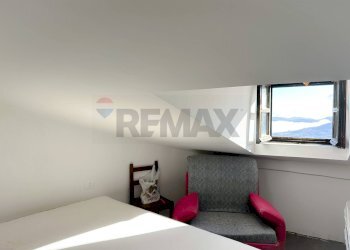 Camera / camera da letto - Casa indipendente Via San Rocco
 
20, Scontrone - foto 15