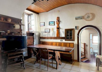 Sala da pranzo - Casa indipendente Via San Rocco
 
20, Scontrone - foto 19