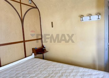 Camera / camera da letto - Casa indipendente Via San Rocco
 
20, Scontrone - foto 42