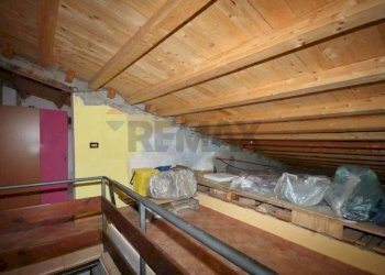 Scale - Casa indipendente via giuseppe coppola
 
21, Termini Imerese - foto 16