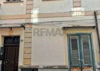 Edificio all\'aperto - Magazzino via domenico quattrociocchi
 
88, Bagheria - foto 5