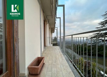 Foto 8 - Four-room apartment Via al Santuario
 
10, Varese - photo 8