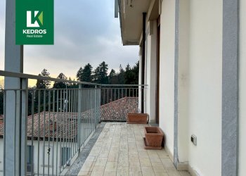 Foto 9 - Four-room apartment Via al Santuario
 
10, Varese - photo 9