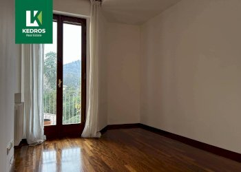 Foto 22 - Four-room apartment Via al Santuario
 
10, Varese - photo 22