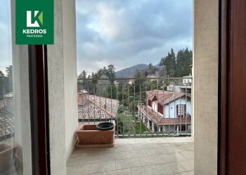 Foto 26 - Four-room apartment Via al Santuario
 
10, Varese - photo 26