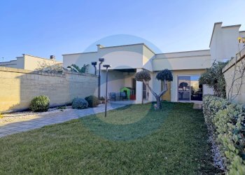 Foto 1 - Villa a Schiera Strada Statale 16 Complanare Ovest
 
96 A, Bari - foto 1