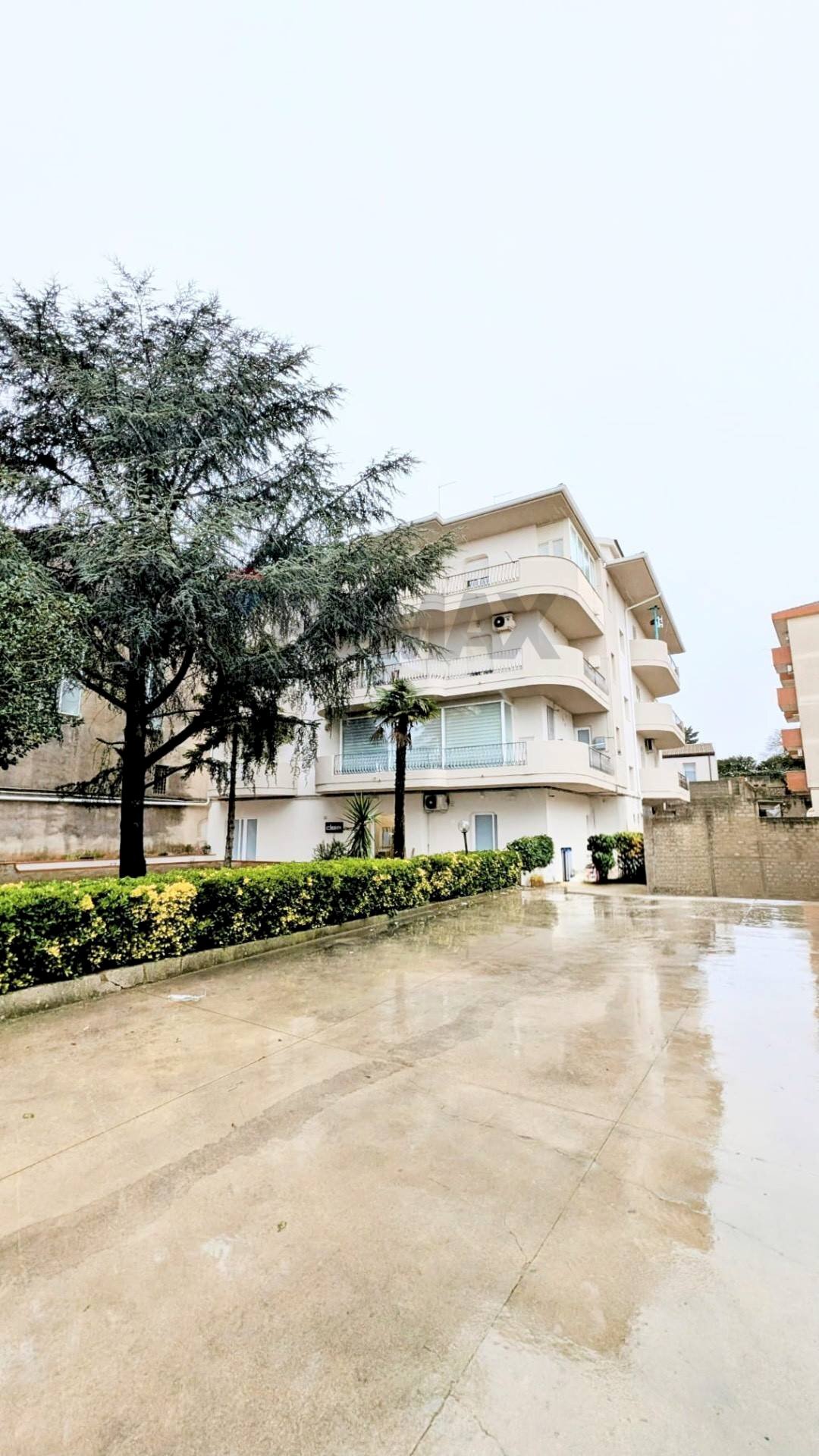 Edificio all\'aperto - Quadrilocale via fanfulla da lodi, Ragusa - foto 1