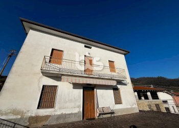 Foto 1 - Casa indipendente Via Duroni
 
3, Grumello del Monte - foto 1