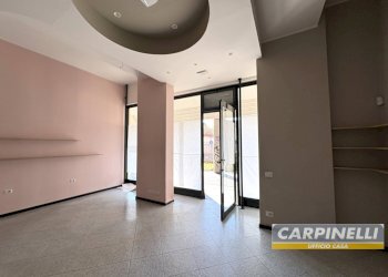 Foto 10 - Shop Via Pozzo Antico
 
24, Desio - photo 10