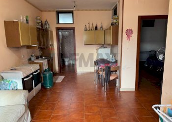 Sala da pranzo - Ufficio Via delle Mammole
 
34, Modugno - foto 2