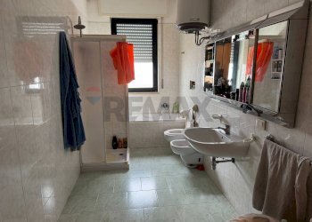 Bagno - Ufficio Via delle Mammole
 
34, Modugno - foto 5