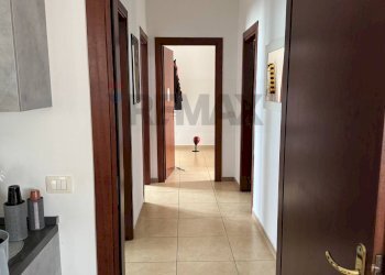 Hall / corridoio - Ufficio Via delle Mammole
 
34, Modugno - foto 4