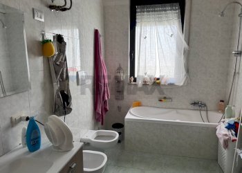 Bagno - Ufficio Via delle Mammole
 
34, Modugno - foto 5