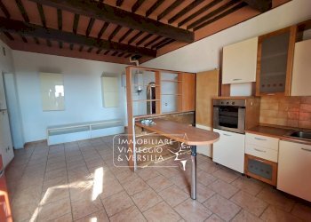 Foto 5 - Quadrilocale via del Castello
 
37, Capannoli - foto 5