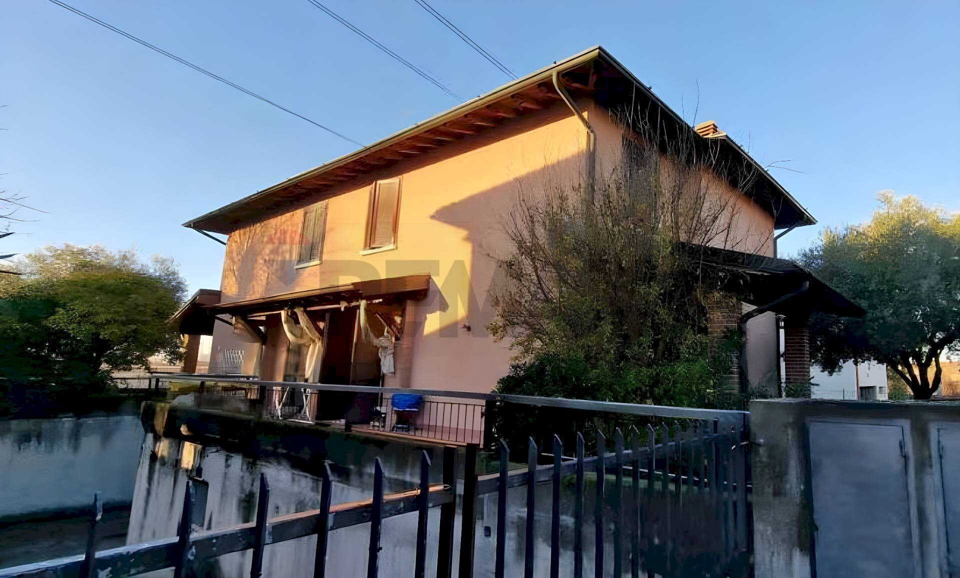 Casa all\'aperto - Casa semi indipendente via Italo Calvino
 
4, San Zeno Naviglio - foto 3