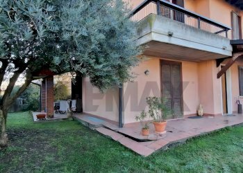 Casa all\'aperto - Casa semi indipendente via Italo Calvino
 
4, San Zeno Naviglio - foto 1